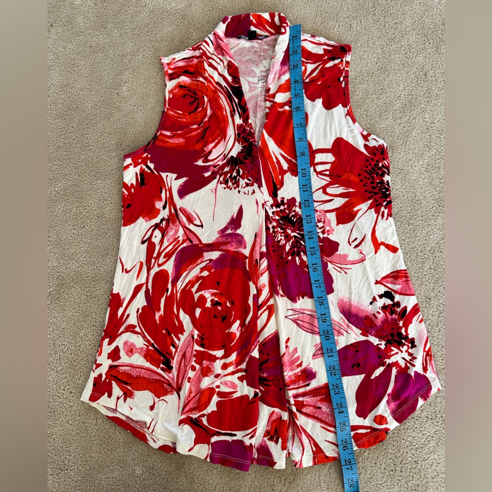 Cable & gauge Floral Sleeveless Flowy Tank - Picture 5 of 7